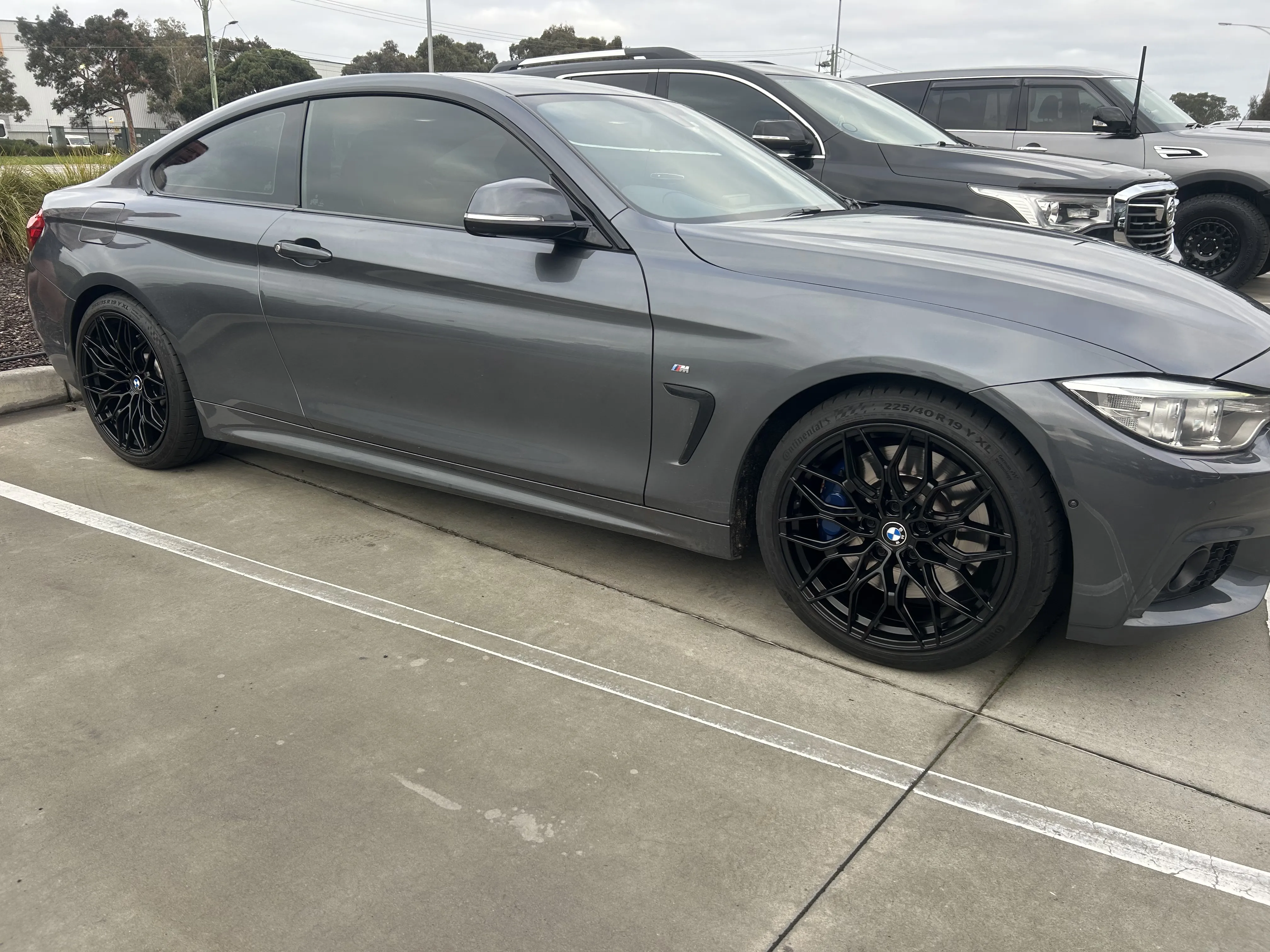 4 SERIES BMW WITH AG RF12 WHEELS (PAINTED MATTE BLACK) |  | BMW