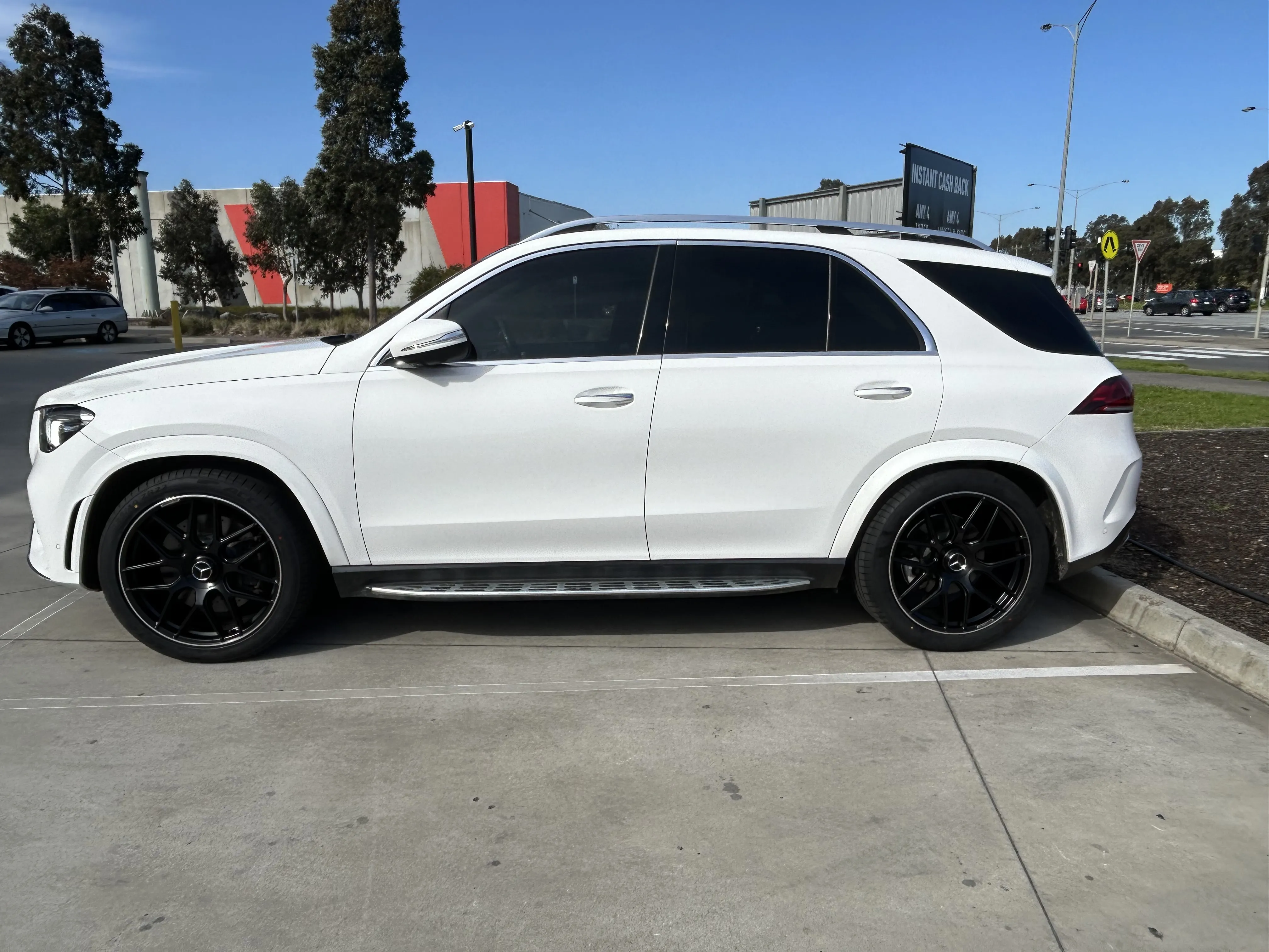 MERCEDES GLE WITH AM636 WHEELS |  | MERCEDES