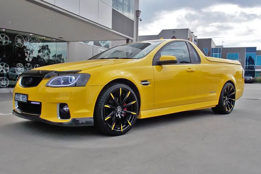 HOLDEN with LEXANI CSS15 20