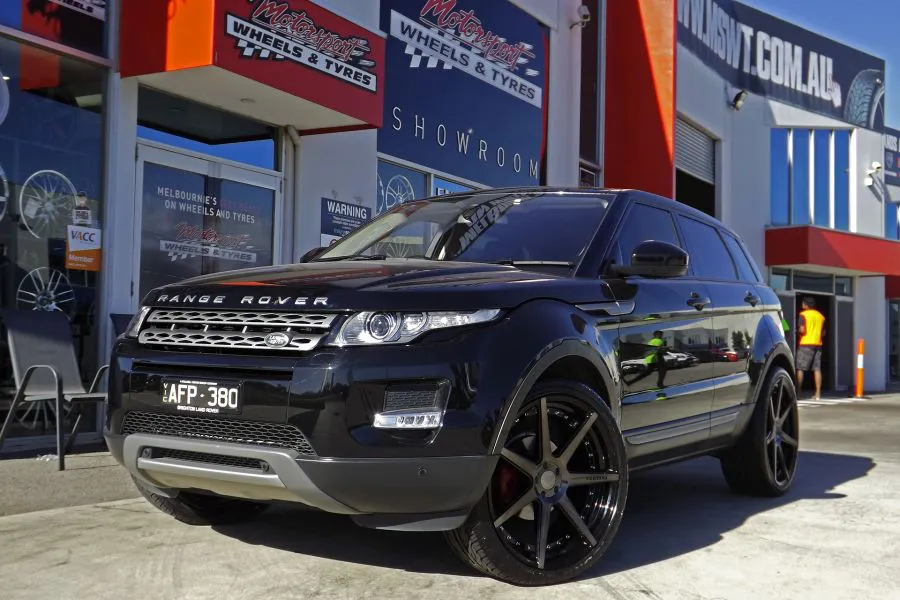 RANGE ROVER EVOQUE WITH VERTINI DYNASTY WHEELS  |  | LAND ROVER 