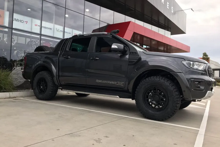 Ford Ranger With 17 Inch Kmc Bullys And Bfg Ko2s