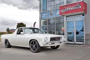 HQ WITH MADINA WHEELS  |  | HOLDEN