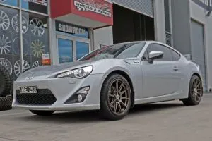 TOYOTA 86 with HR-555 |  | TOYOTA 