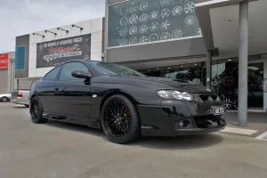 HOLDEN MONARO with OX 306 WHEELS | HOLDEN 