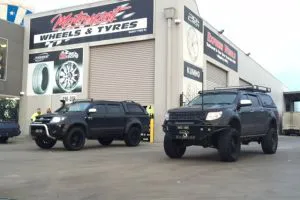 FORD RANGER & TOYOTA HILUX with 20X9 & 35