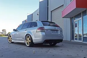 HOLDEN VE WAGON WITH 20 INCH STAR WHEELS IN GOLD  |  | HOLDEN 
