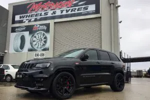 JEEP CHEROKEE SRT8 with 22 INCH VERTINI DYNASTY |  | JEEP