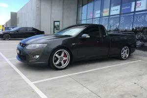 FORD FG UTE WITH 20 INCH NICHE ALTAIR WHEELS