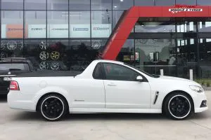 HOLDEN VF UTE WITH 20 INCH H-R1 WHEELS