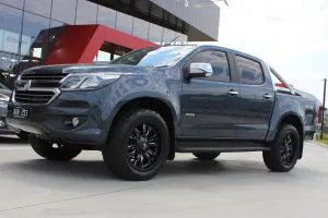 HOLDEN COLORADO WITH 20X9 FUEL SLEDGE WHEELS |  | HOLDEN
