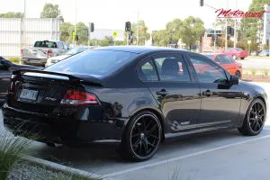FORD FALCON WITH 20 INCH HR RACING H762 WHEELS | FORD