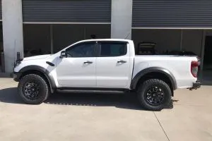 FORD RANGER RAPTOR with FUEL COVERT 20X9 AND BFG KO2 |  | FORD
