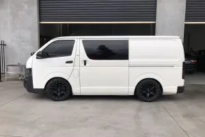 TOYOTA HIACE with CSA STEALTH 17 inch wheels