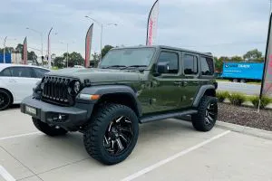 JEEP WRANGLER with FUEL REACTION 22 inch WHEELS | JEEP