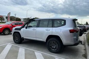 TOYOTA LANDCRUISER 300 SERIES with 20 inch FUEL REBELS | TOYOTA